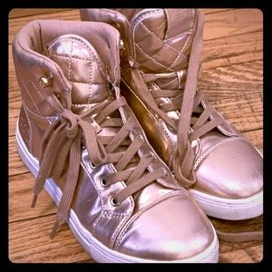 Pink sneakers never worn